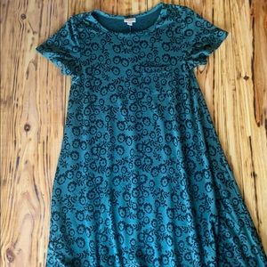 LuLaRoe-Carly-black and green print dress